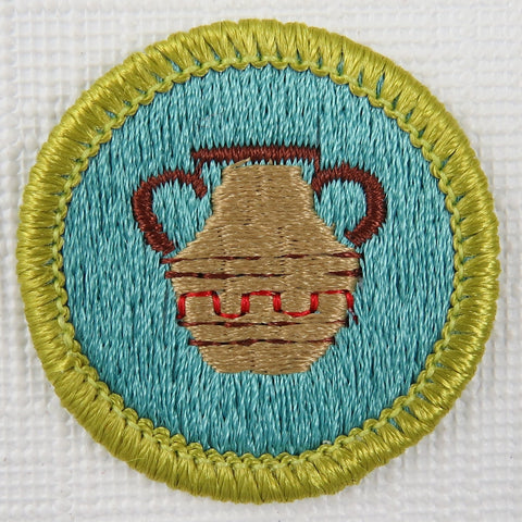 Pottery Current Issue Design Plastic Back Merit Badge [MB-162]